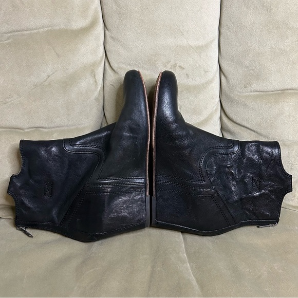 Frye Carson Wedge Bootie 8.5 - Picture 7 of 11